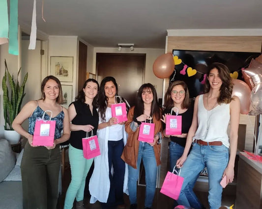 Manicure con Amigas (desde 3P) a domicilio